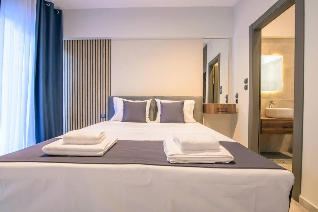 Luxury Central Apartment 4,1 라리사 외부 사진