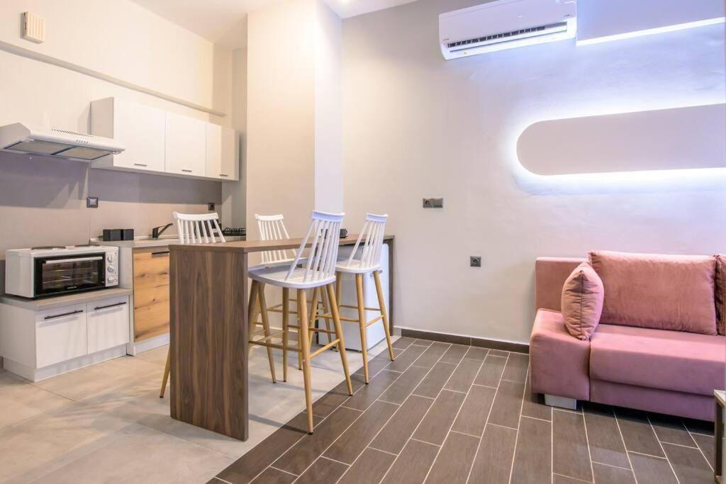 Luxury Central Apartment 4,1 라리사 외부 사진