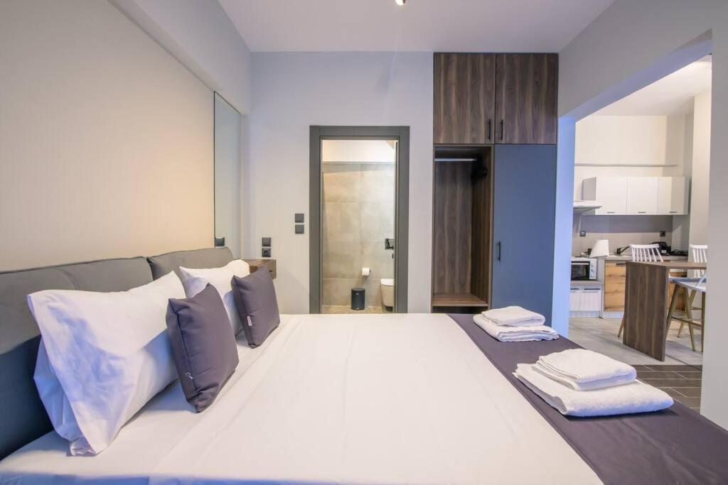 Luxury Central Apartment 4,1 라리사 외부 사진