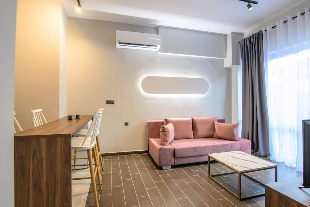 Luxury Central Apartment 4,1 라리사 외부 사진